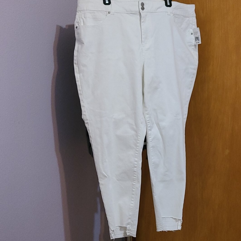 GIBSON LATIMER WHITE JEANS